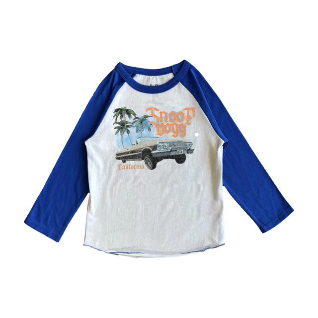 Snoop Dogg Cruiser Long Sleeve Recycled Raglan Tee in Vintage White / Blue