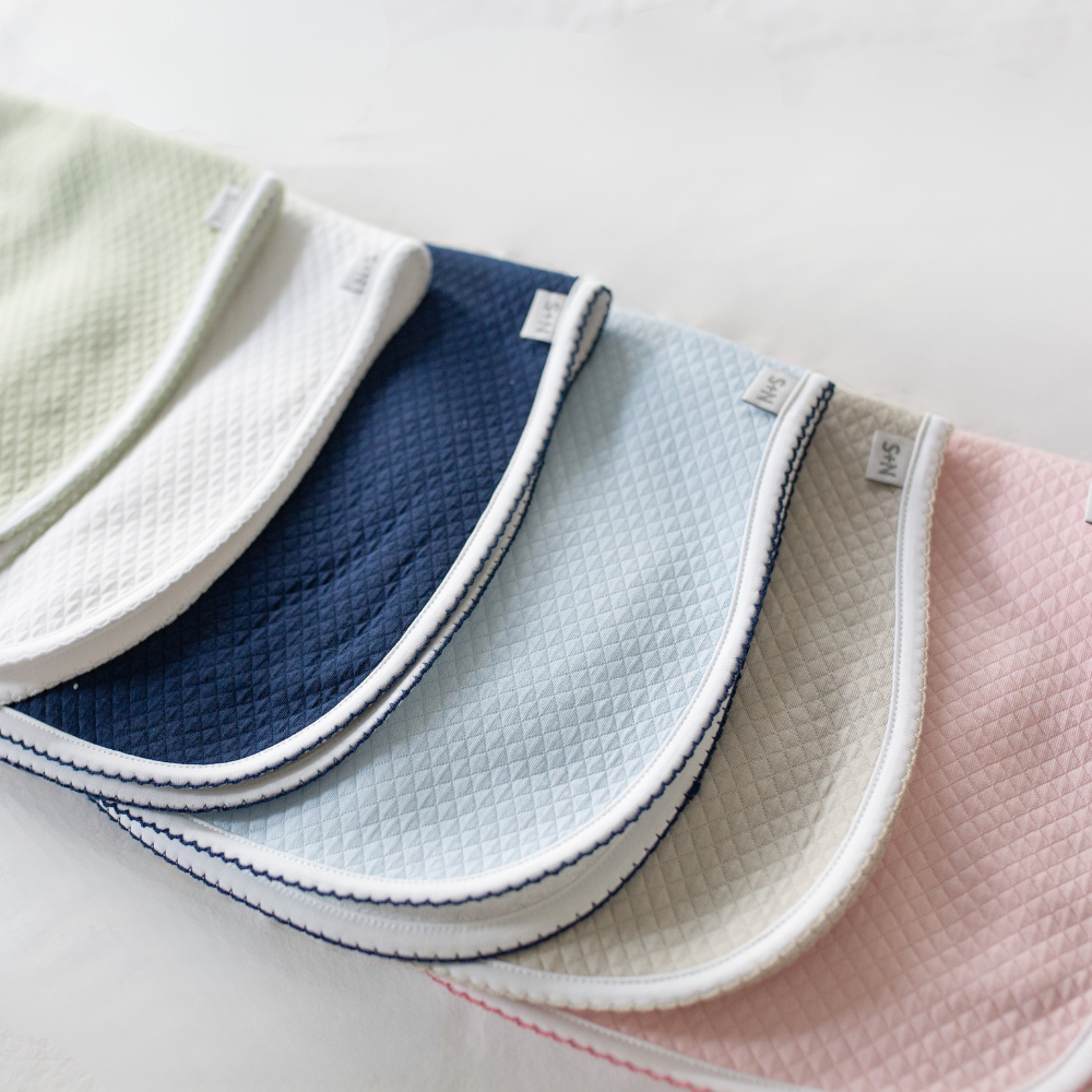 Diamond Baby Burp Cloth in Pink/Rosewood