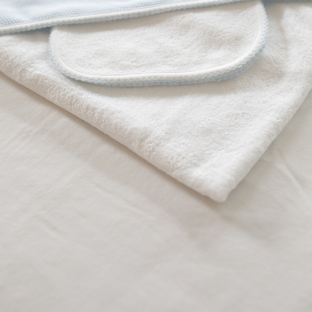 Popcorn Baby Towel + Wash Set in Light Blue